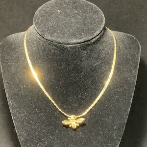 Elegant Gold Bee Pendant Necklace